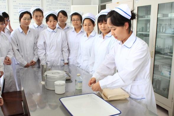 北京護理學校高級護理專業怎么樣？